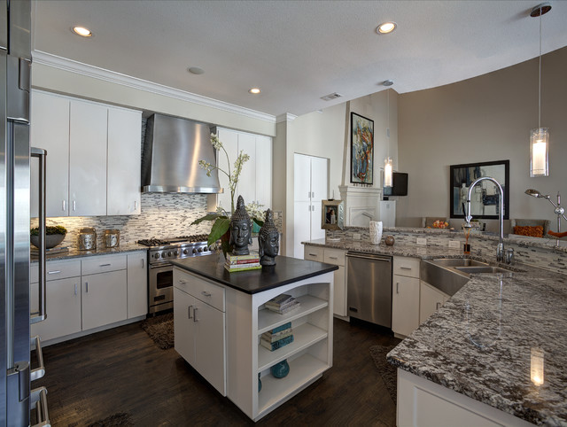 Transitional Kitchen mediterranean-kitchen