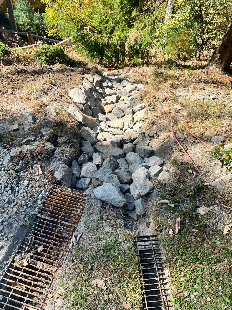 Lucky Bear Lodge Driveway Grading