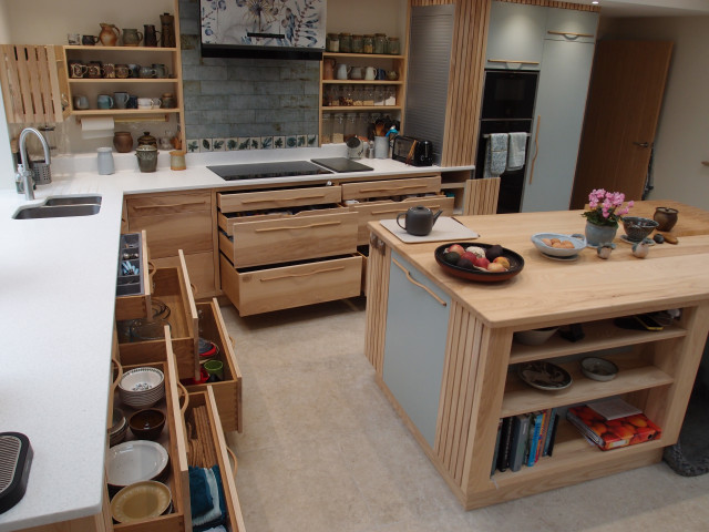 Barn conversion Kitchen contemporary-koek