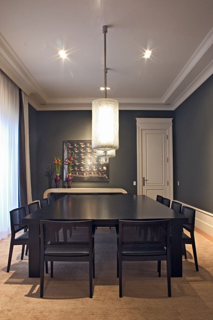 Studio Marcelo Brito contemporary-dining-room