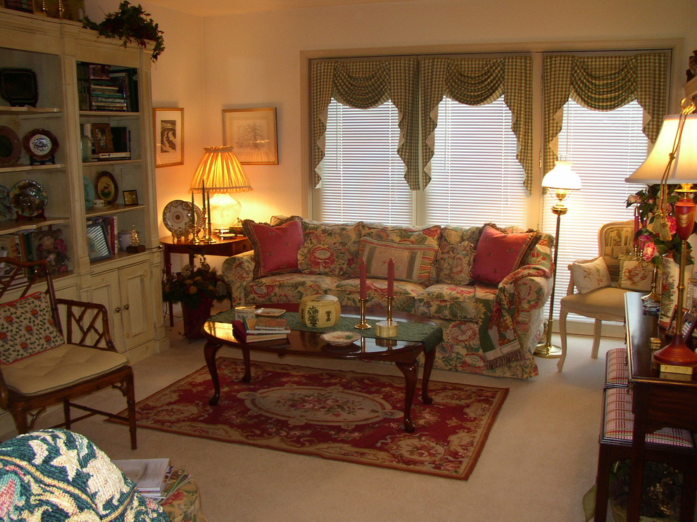 Inspiration for a small traditional open concept living room in Philadelphia with white walls and carpet.