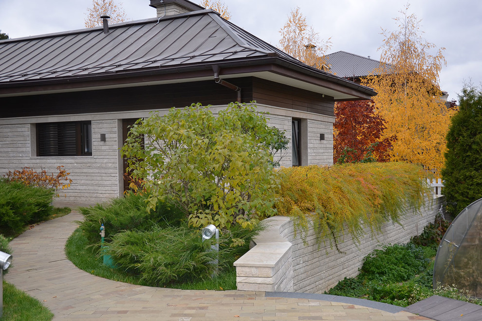 Современный сад в КП "Бенелюкс" вилла 1