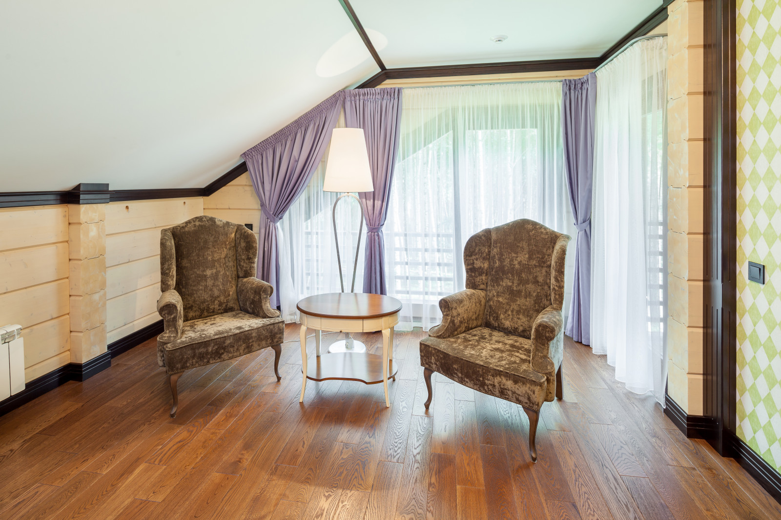 Интерьер трехэтажного загородного дома в Нижегородской области