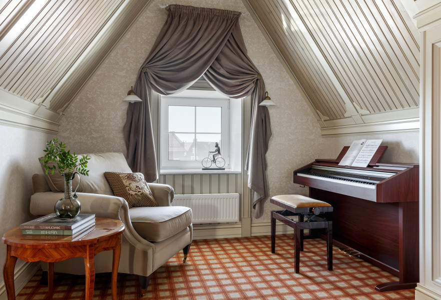 Интерьер дуплекса в поселке Бристоль Московская область часть. Левое крыло