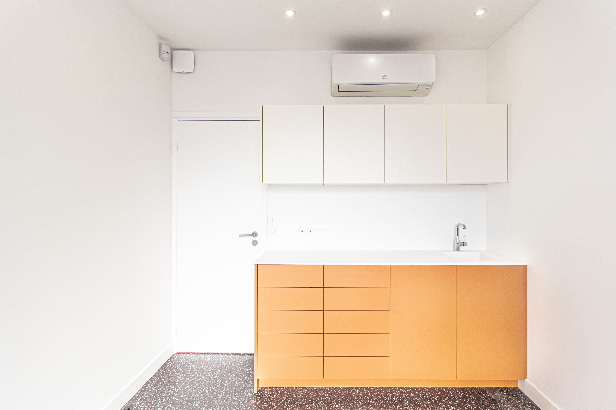 Réhabilitation d'un cabinet dentaire - 70 m²