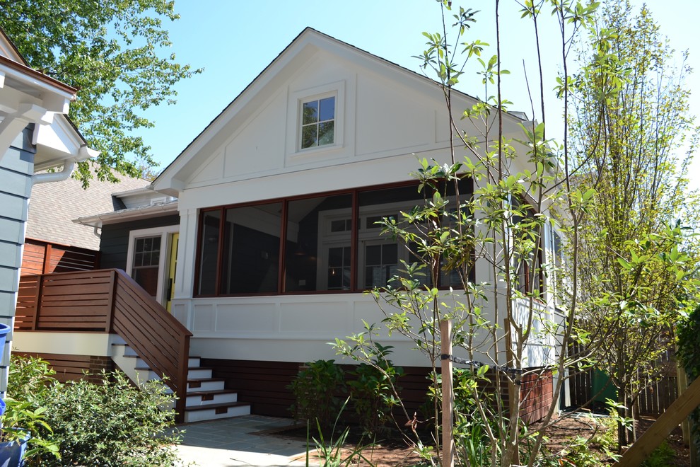 Inspiration for a mid-sized transitional home design remodel in Baltimore