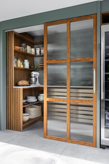 Mid-Century Modern Beach House retro-kitchen