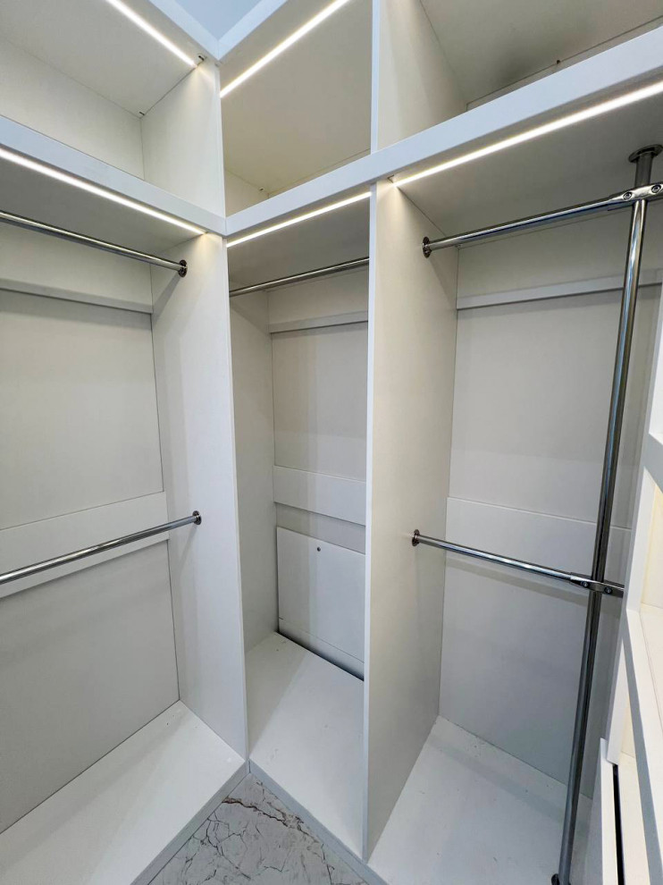 Гардеробные с подсветкой