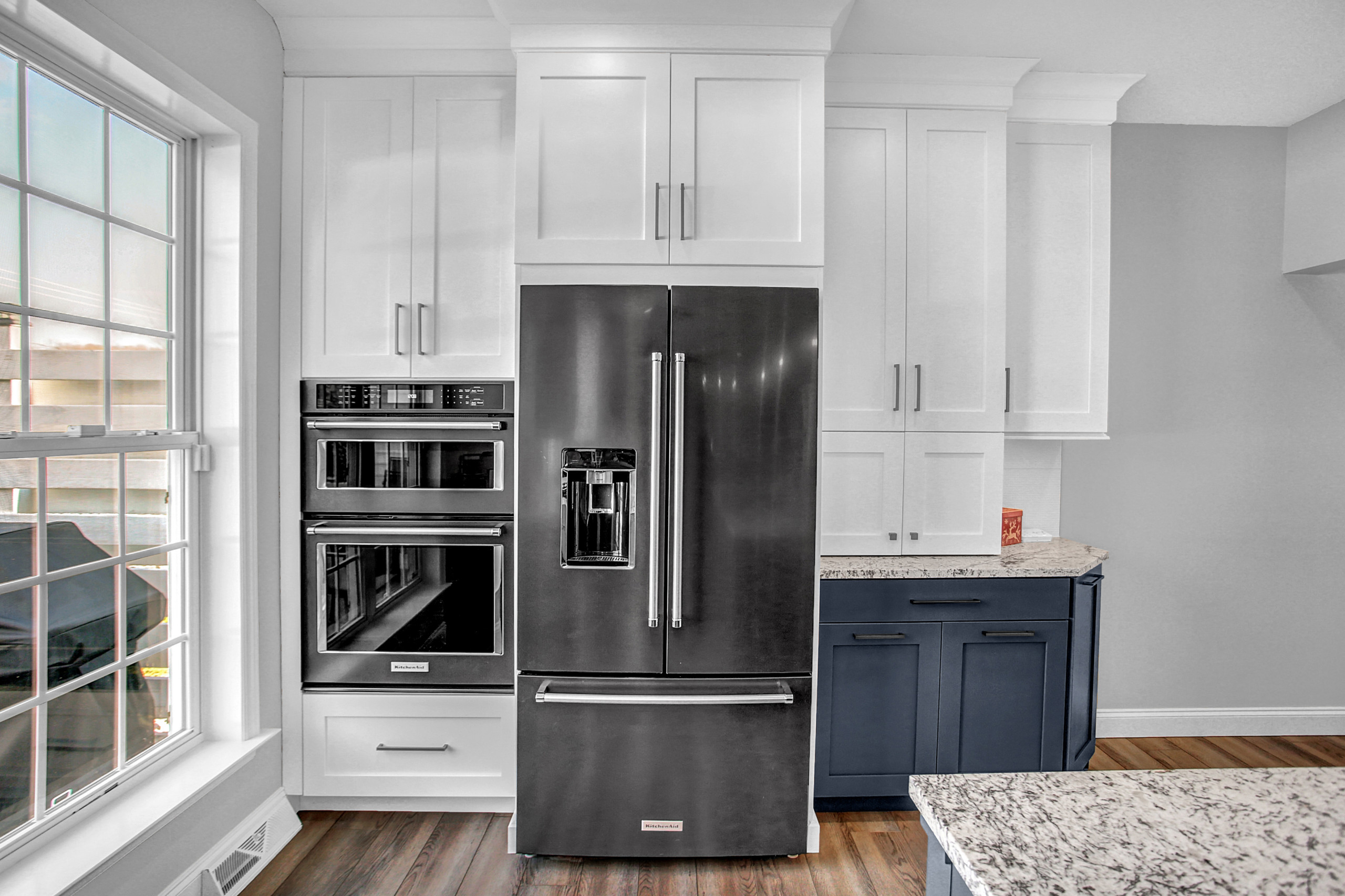 Blue & White Transitional Kitchen Remodel