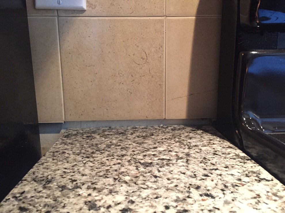 Gap Between Backsplash Granite, Gap Between Granite Countertop And Backsplash