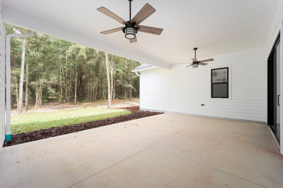 Custom Home - The Lynn Model 2,236 - High Springs, FL