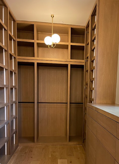 CUSTOM CLOSET DESIGN