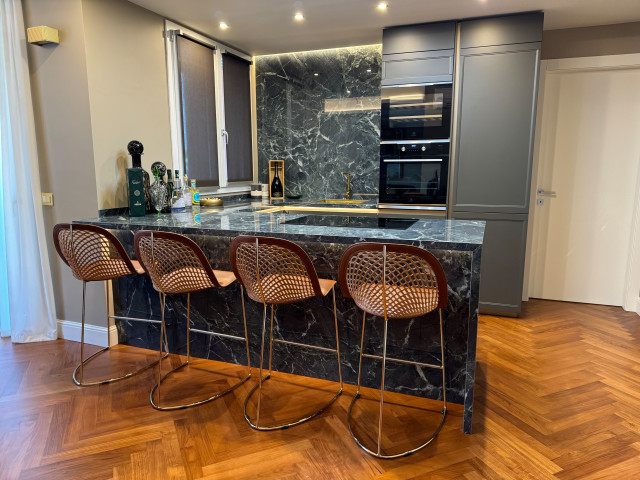 Appartamento a Milano modern-kueche