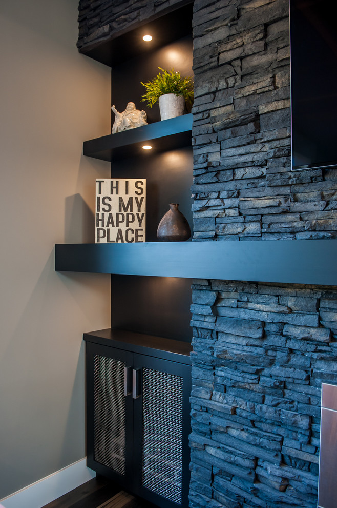 Home design - transitional home design idea in Edmonton