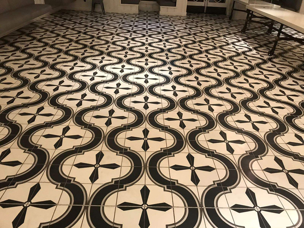 Inspiration for a contemporary home design remodel in Los Angeles