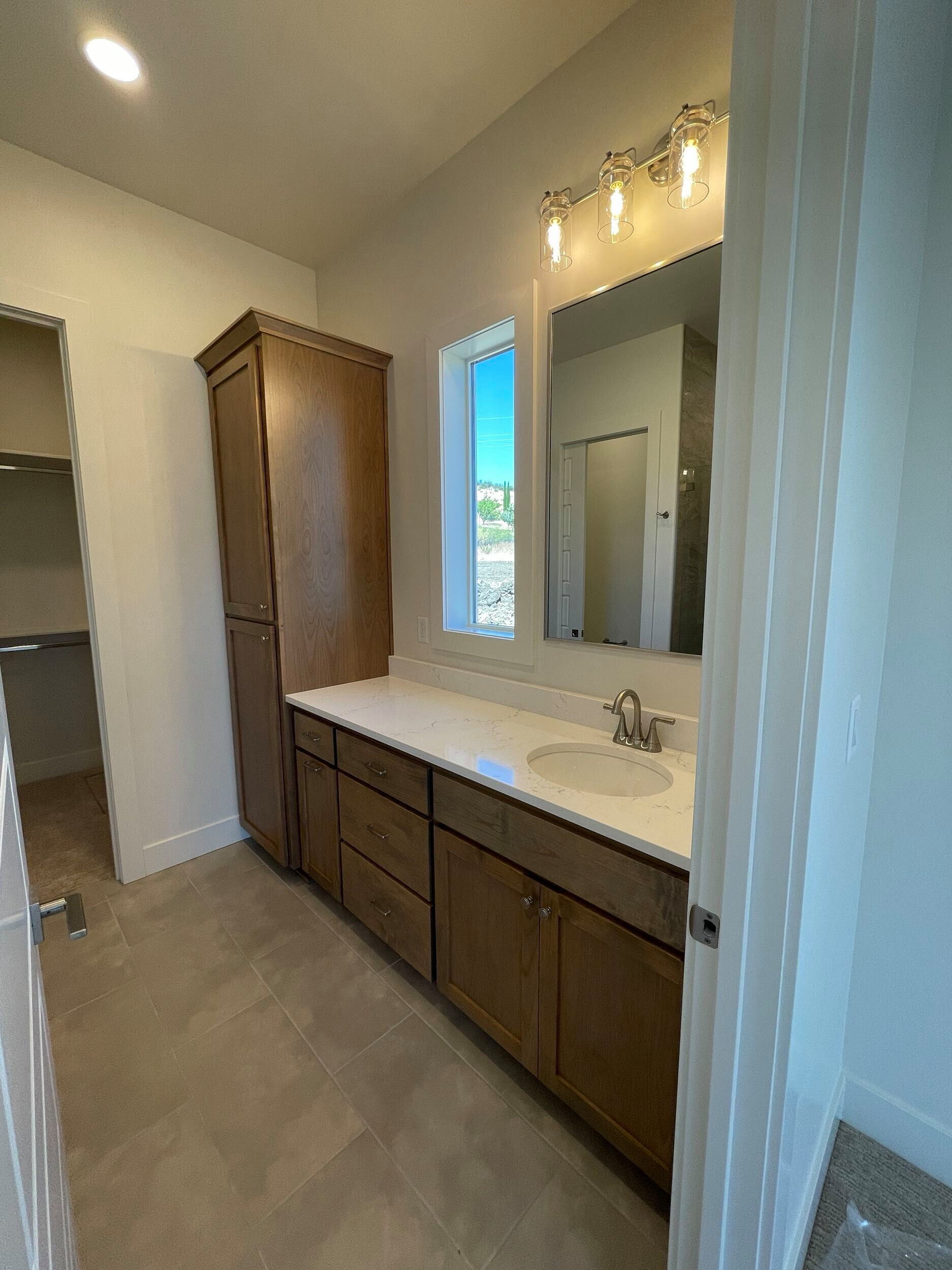 Custom Home - Pompadour Drive