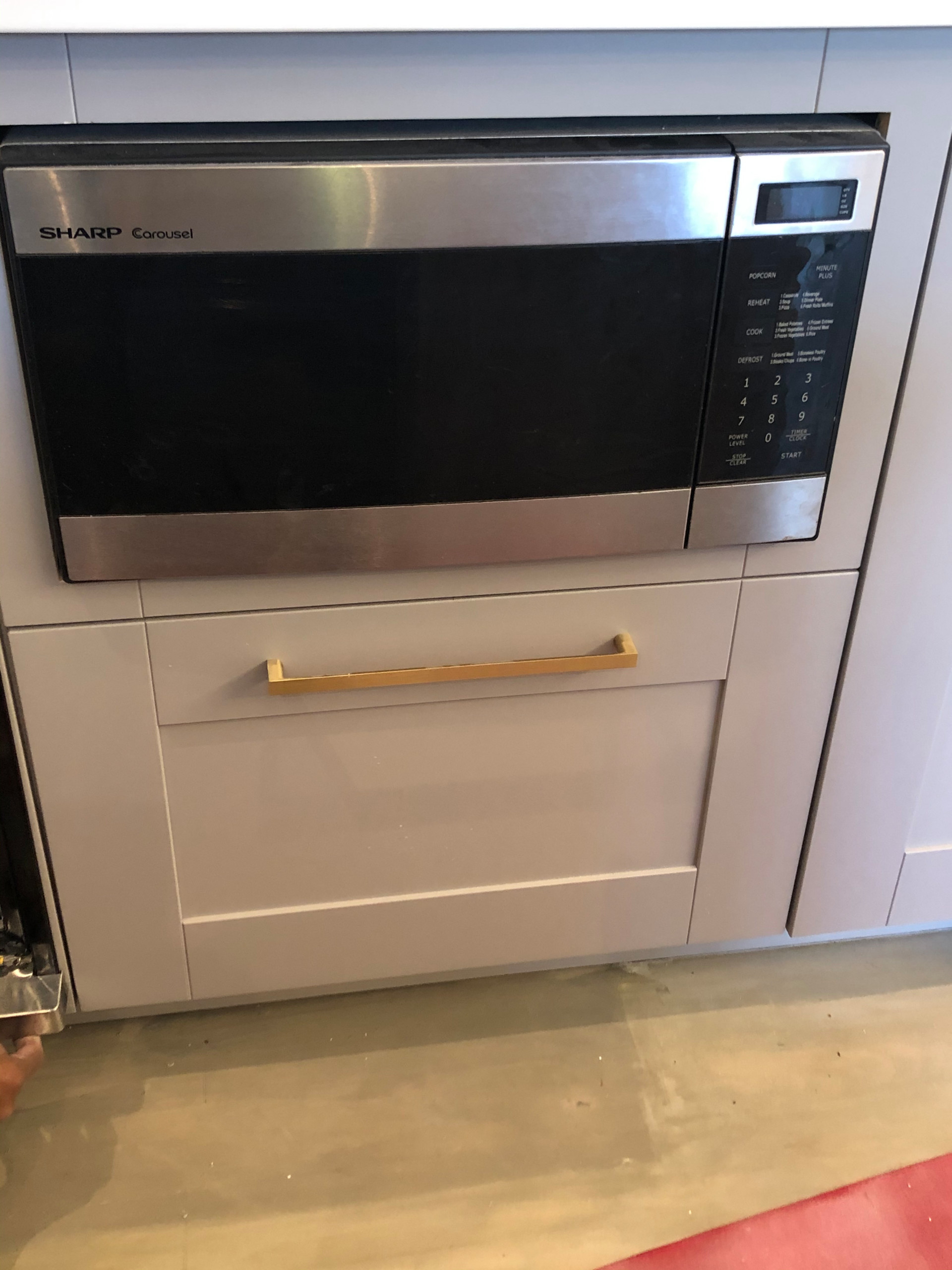Mixed Medium Kitchen