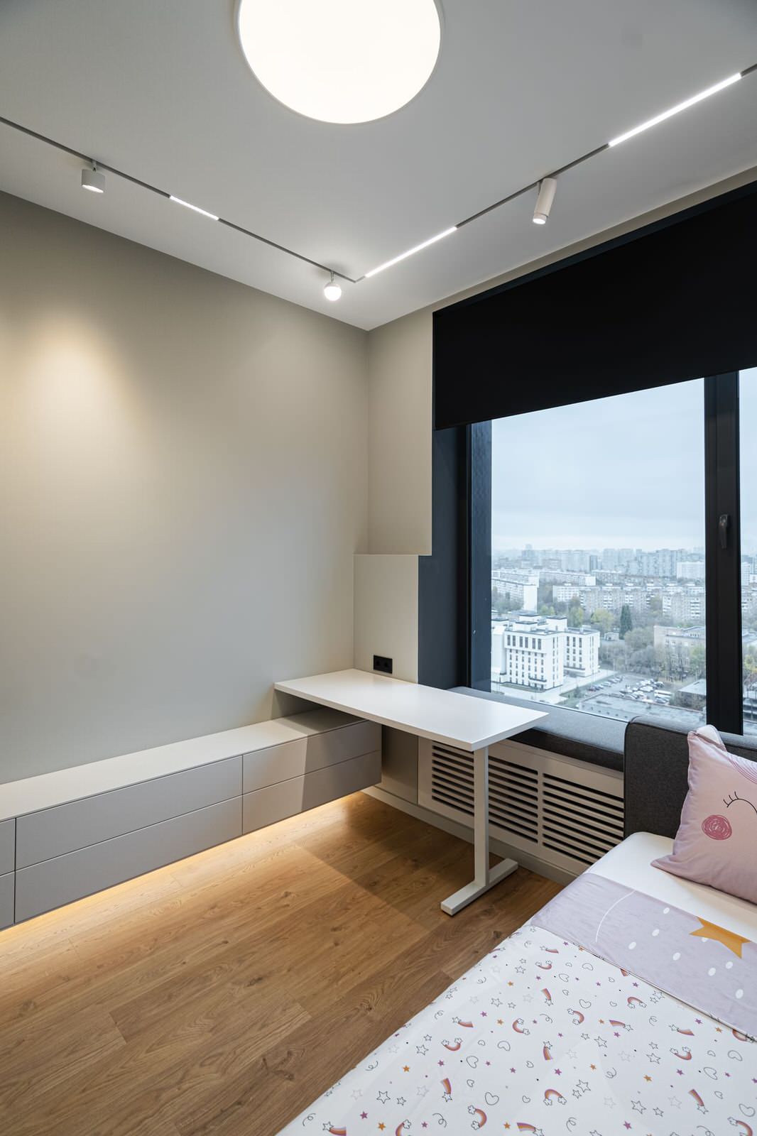 Серый минимализм | 58 кв.м.