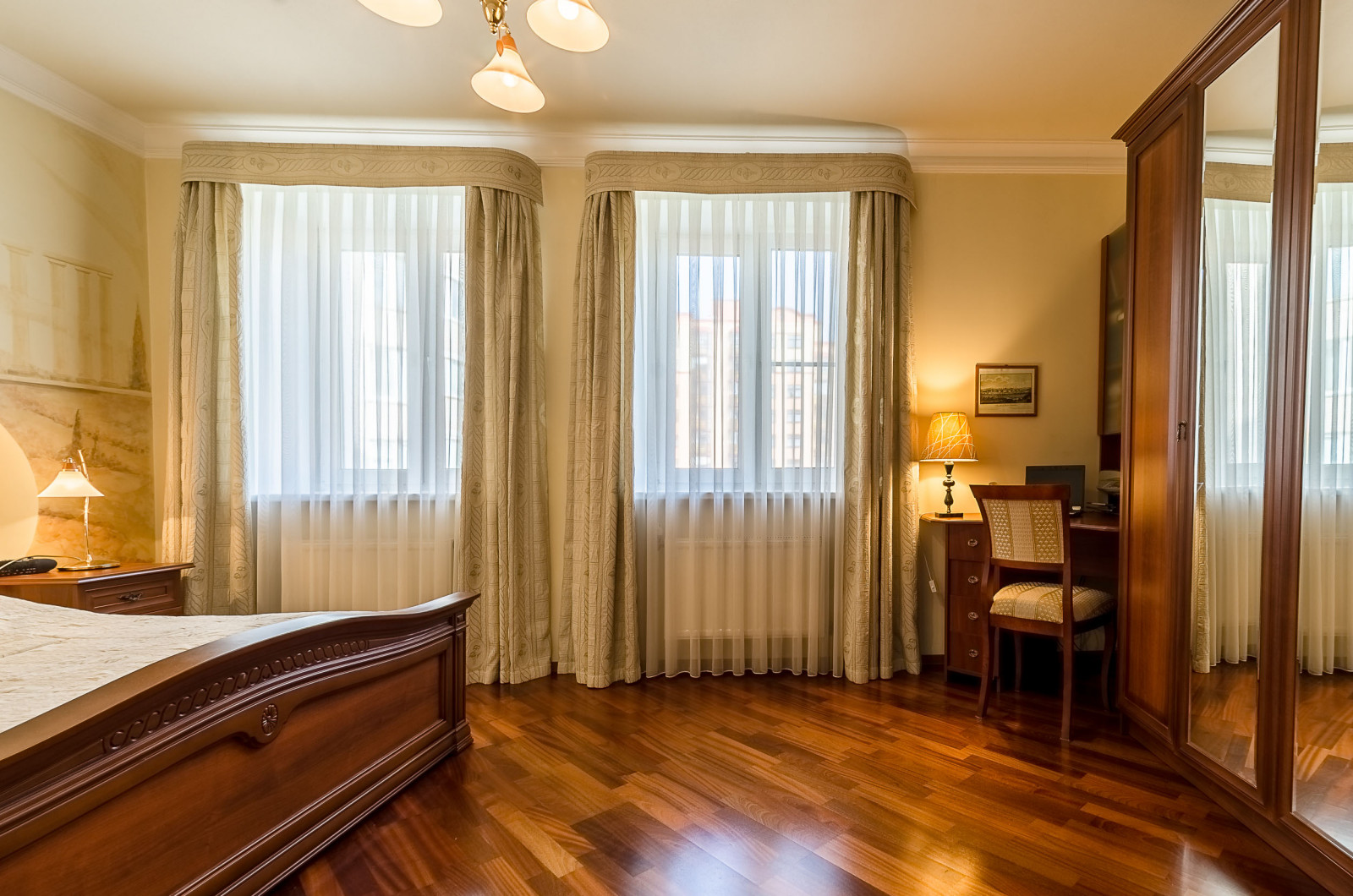 Двухкомнатная квартира в классическом стиле  и ароматом кофе.Съемка для продажи.