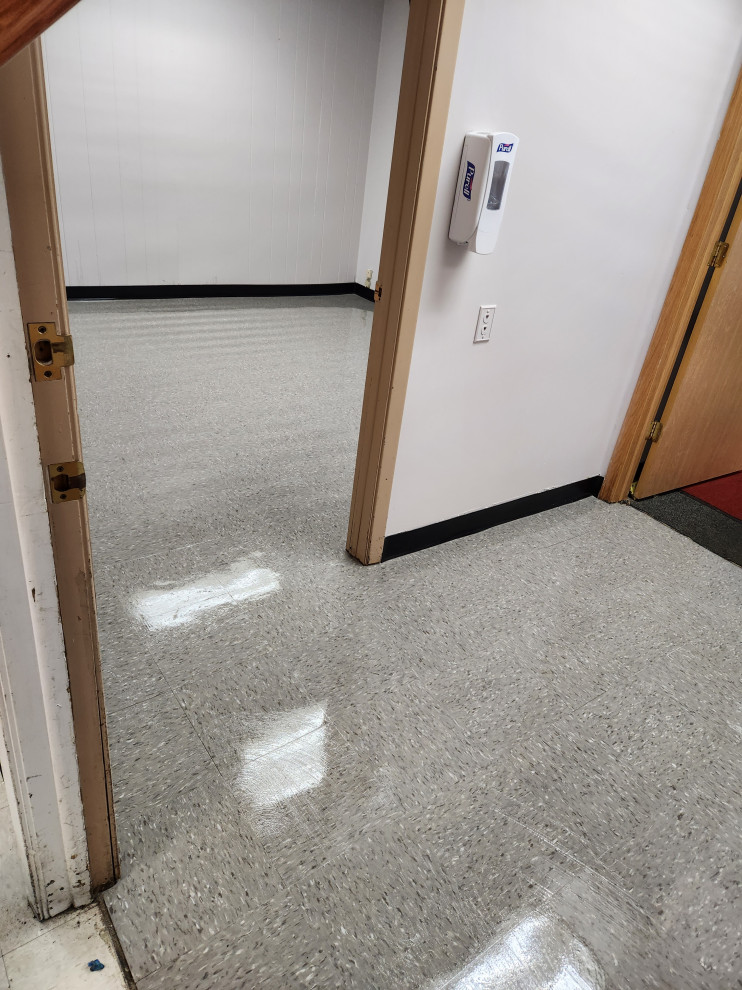 Commercial Vinyl Flooring - Kankakee, IL