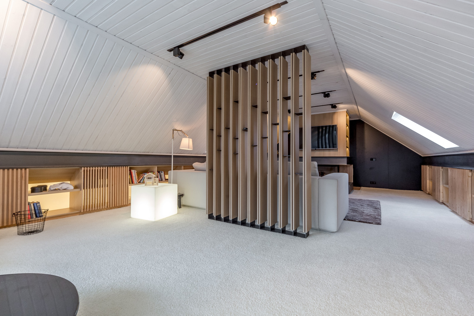 Мансарда с железным поясом