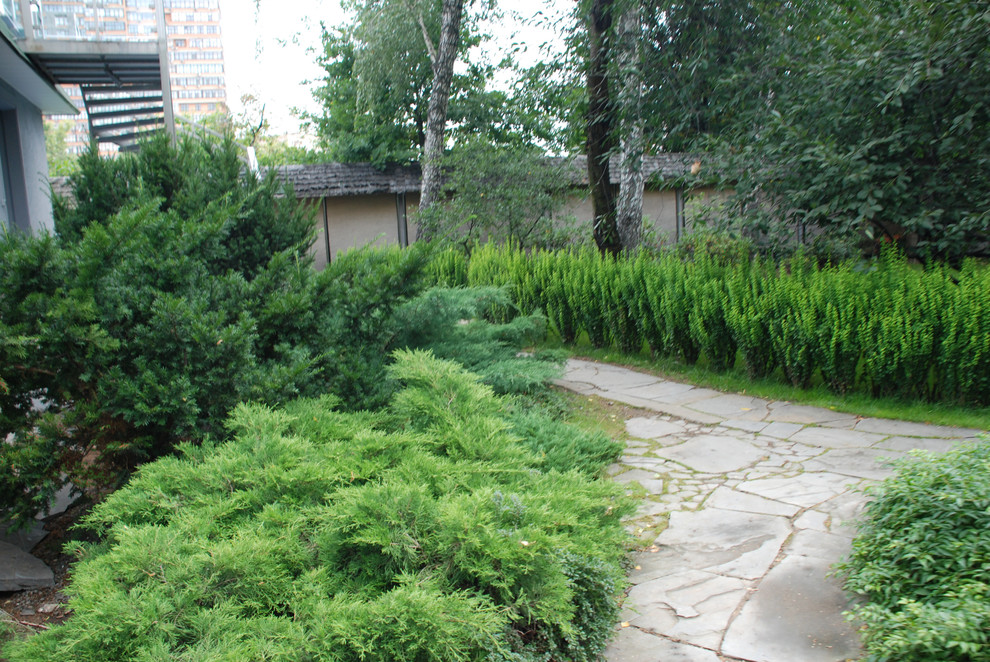 Стильный сад в КП "Поселок Художников"