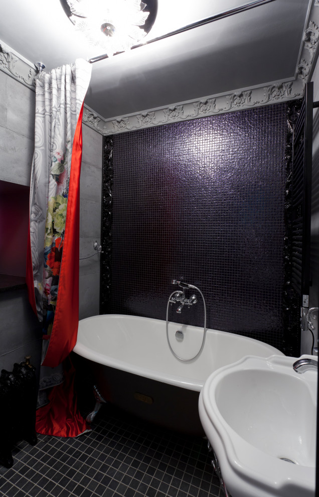 Фотографии квартиры в старинном особняке