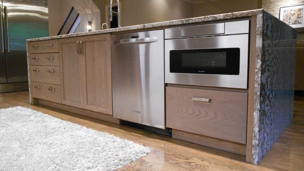 Inspiration for a transitional kitchen remodel in Dallas