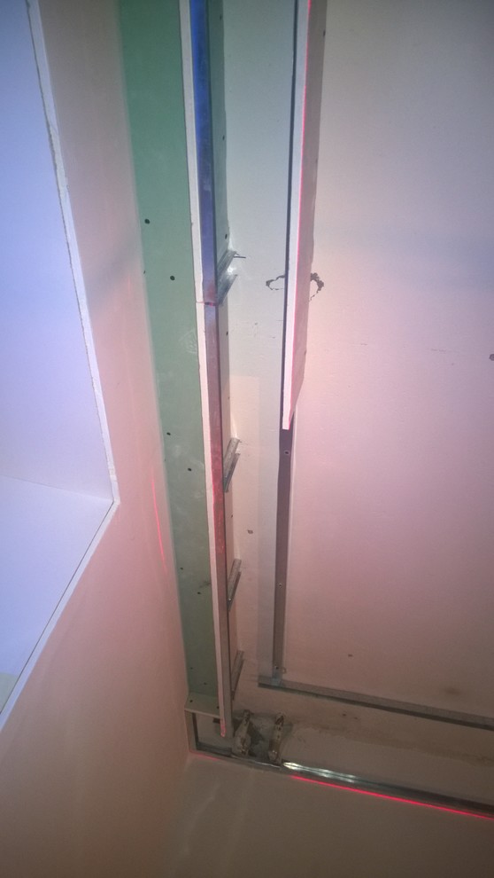 Потолок в прихожей