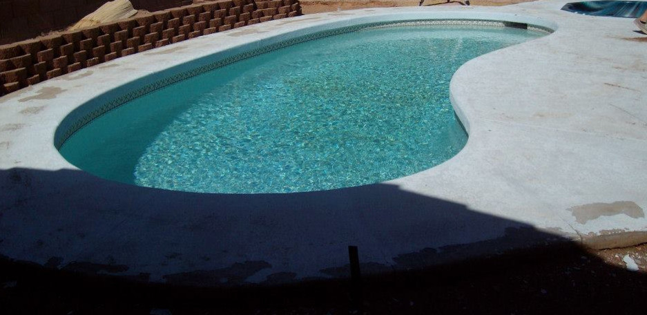 Example of a transitional pool design in Phoenix