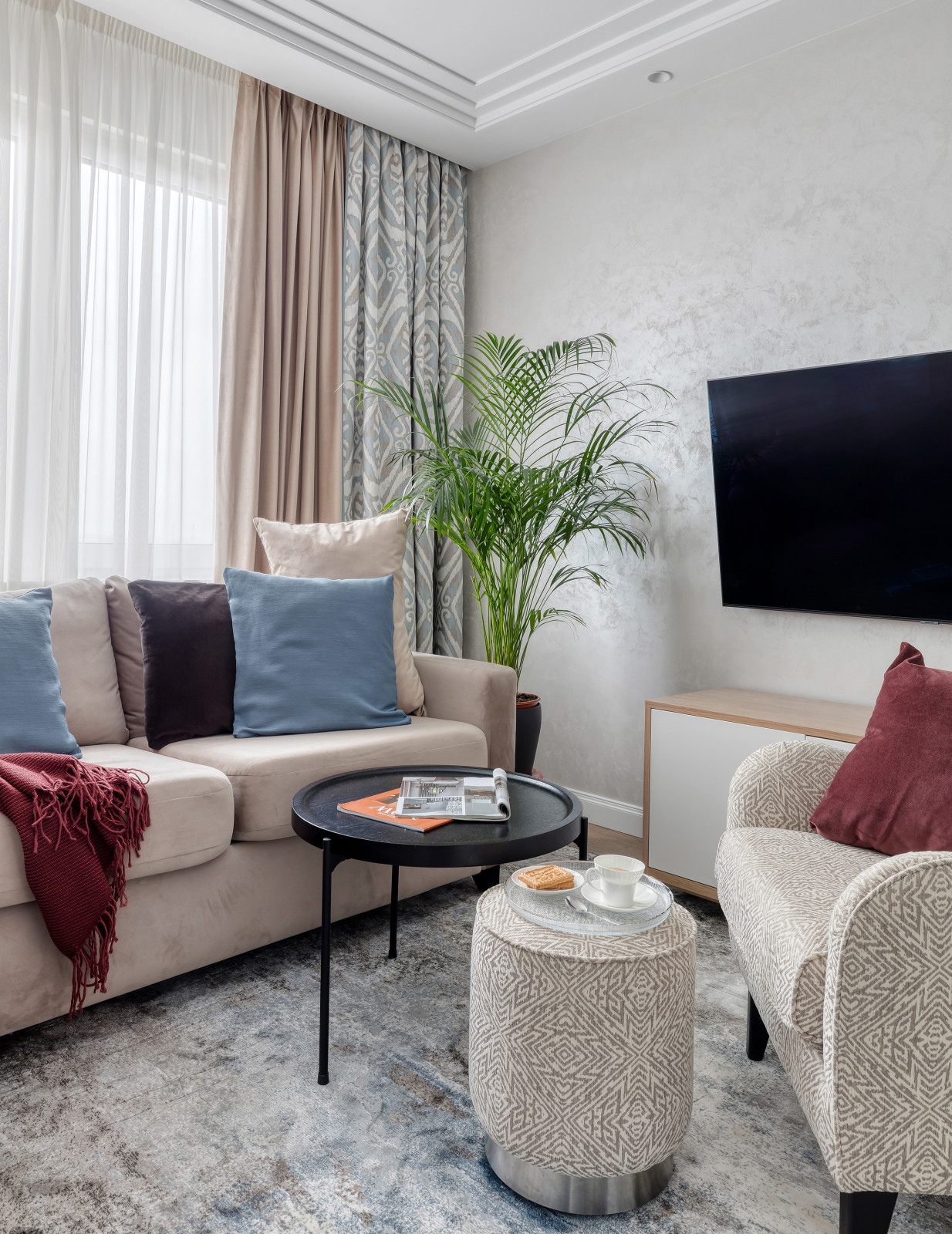 Светлая гостиная