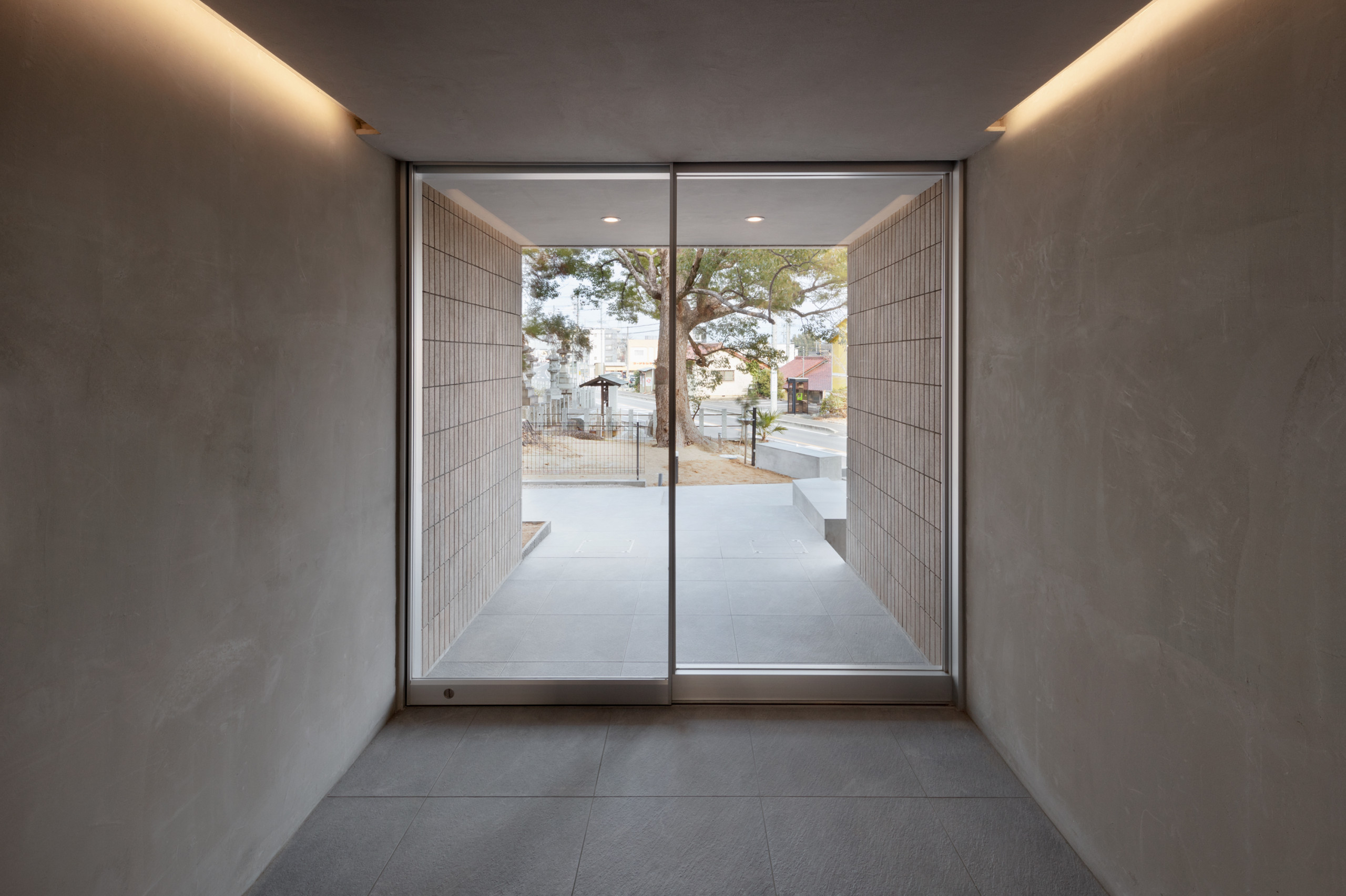 北欧スタイルのおしゃれな玄関の画像 75選 - 2026 年 5月 | Houzz (ハウズ)
