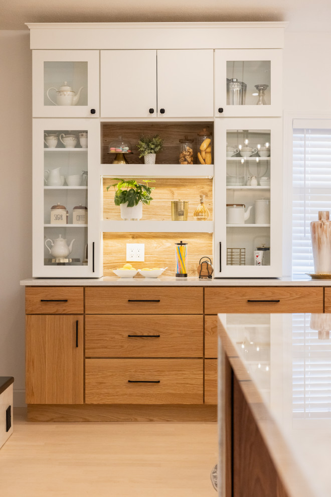 Pine Project: A Fusion of Warmth and Elegance