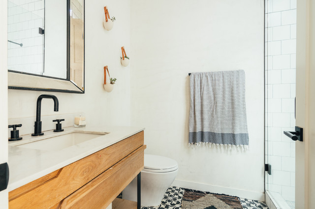 Dickson 2 coastal-bathroom
