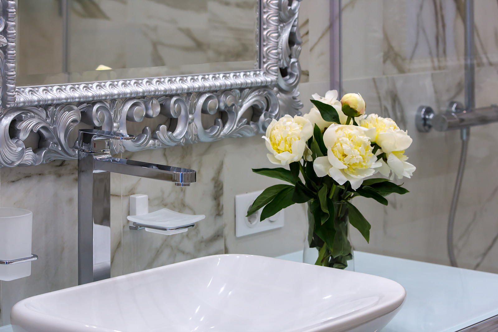 Bathroom "Modern Classic"