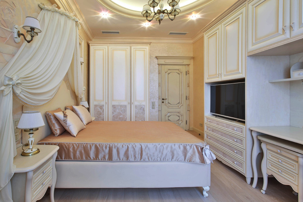 квартира в классическом стиле 235м2