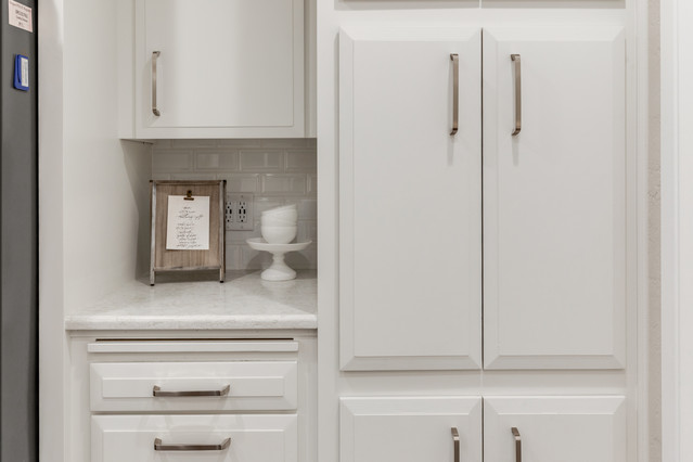 Dale Dr. Kitchen Remodel klassisch-kueche