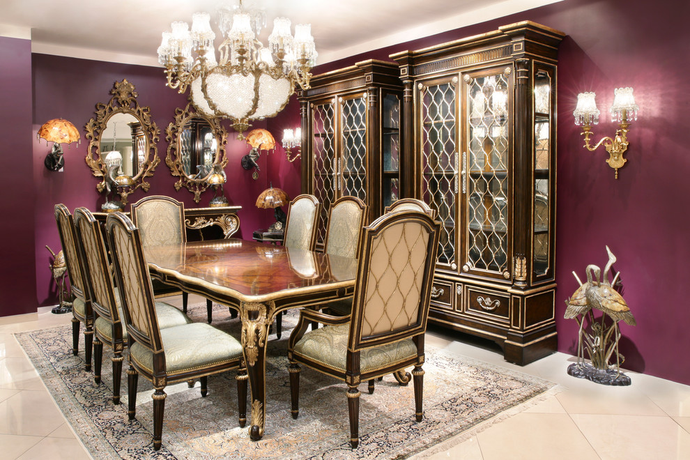 Столовая Marge Carson