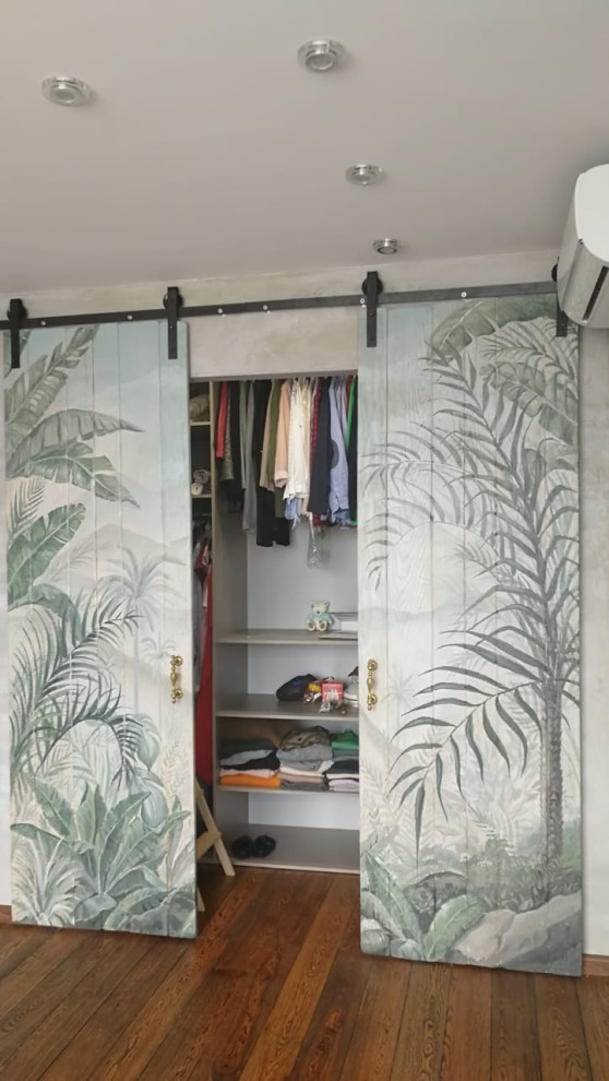 Роспись дверей