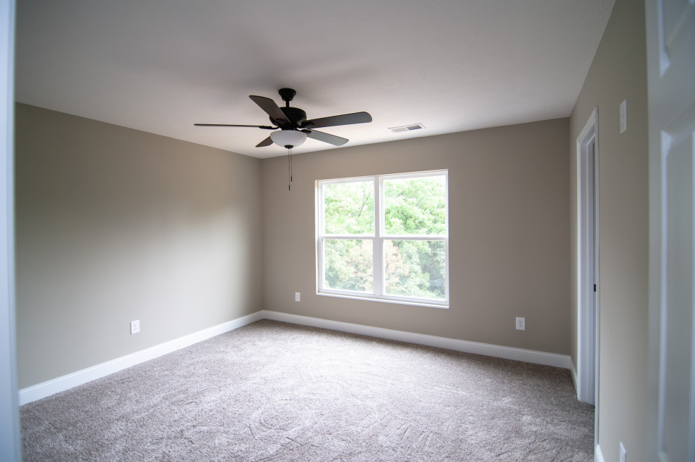 New 2 story home in Morrow