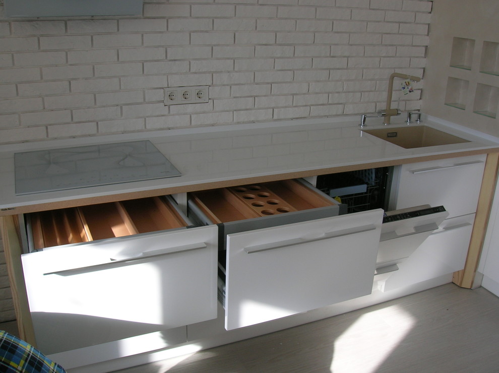 Шпон Ясень Оливковый +  эмаль "Высокий глянец"