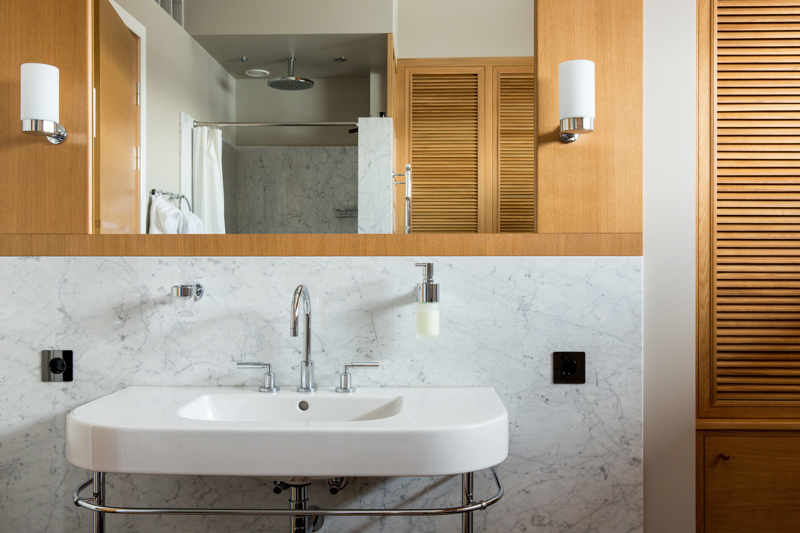 Итерьер загородного дома, дизайнер Дана Матковская, архитектор Григорий Орехов