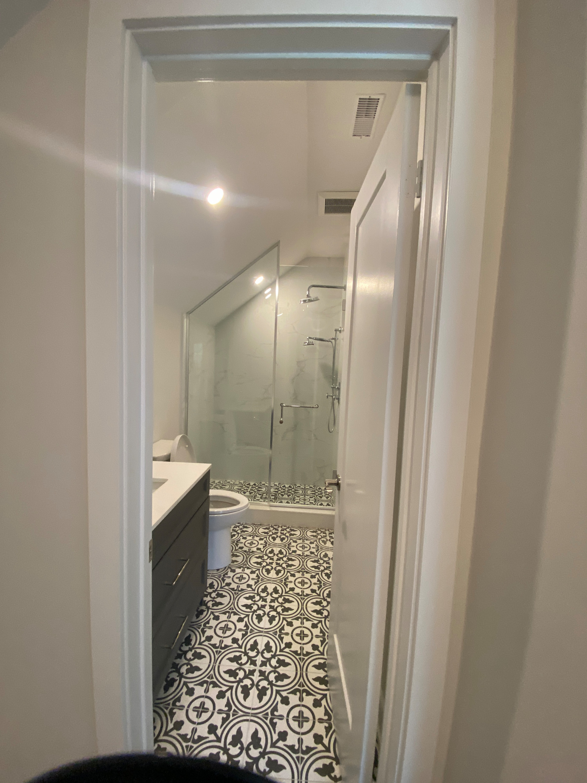 Ensuite