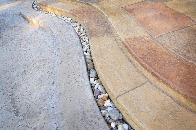 15 american-traditional-patio