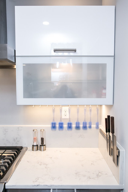 Another Kitchen Remodel In Washington, D.C. modern-kueche