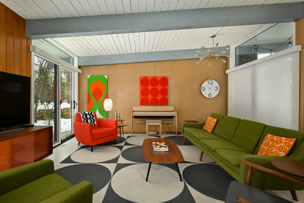 Design ideas for a midcentury living room in Kansas City.