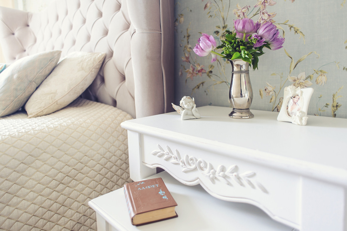 Туман недвижим голубой