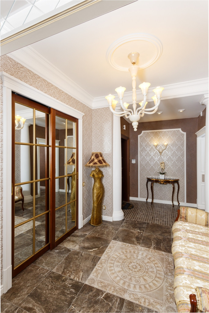 6-комнатная квартира, на Корабельной улице