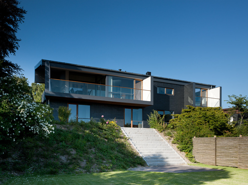 This is an example of a contemporary exterior in Copenhagen.