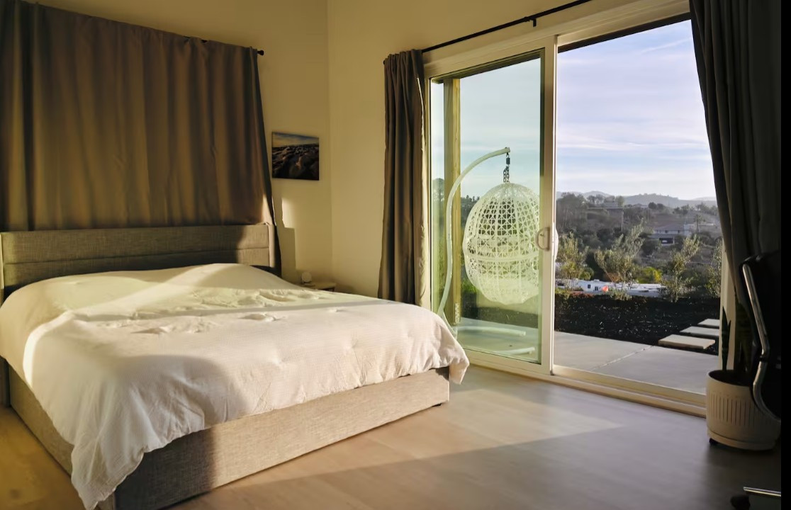 ADU 1200sqft with Garage